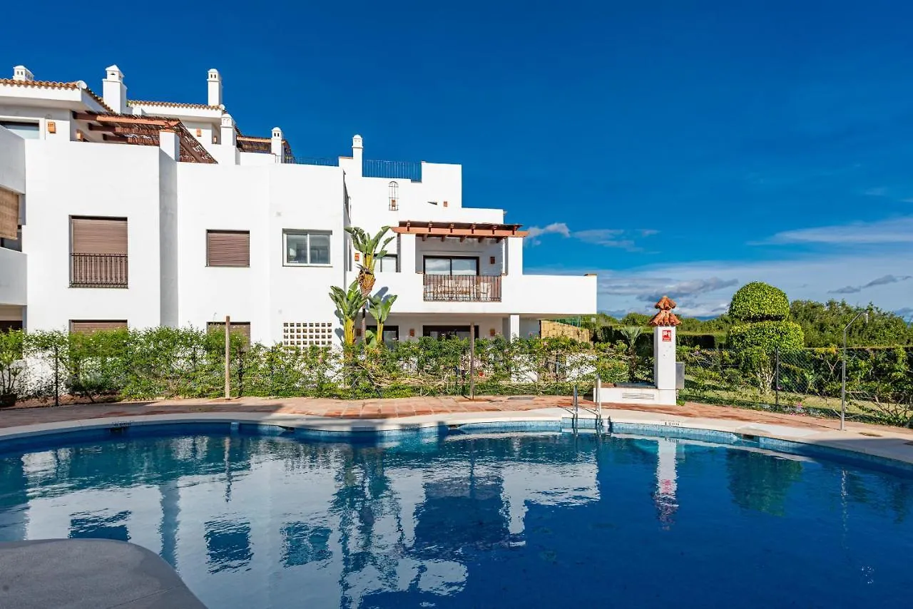 2113-Beautiful 2 Beds Apt With Seaview Alcaidesa 0*,  Espanha